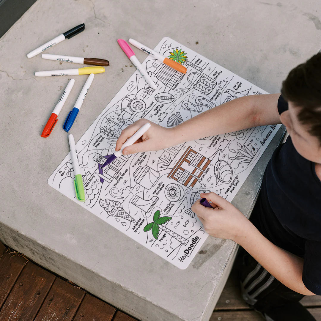 HeyDoodle - Icons of Aotearoa Large Colouring & Doodle Playmat