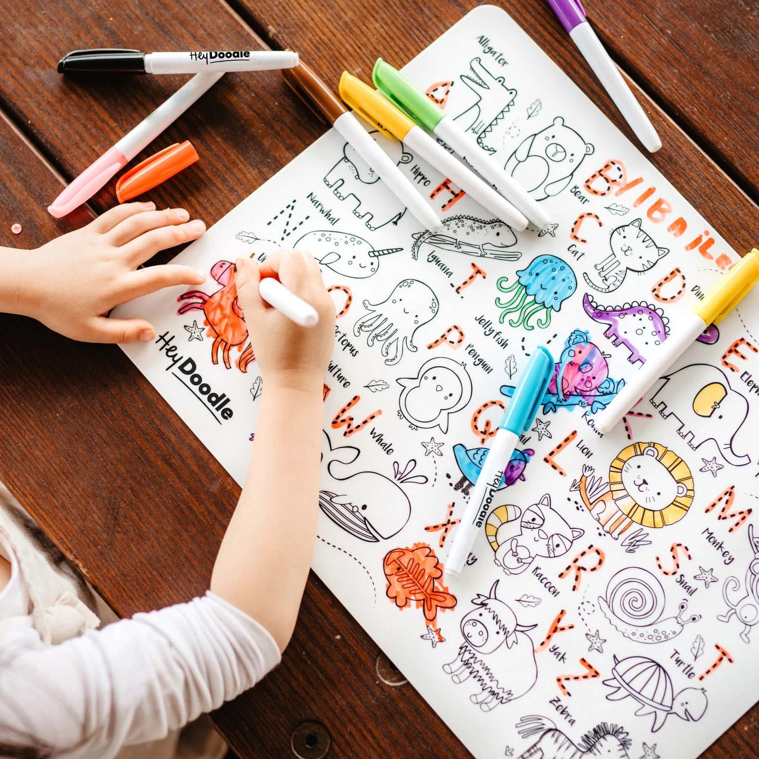 HeyDoodle - Into The Wild Large Colouring & Doodle Playmat