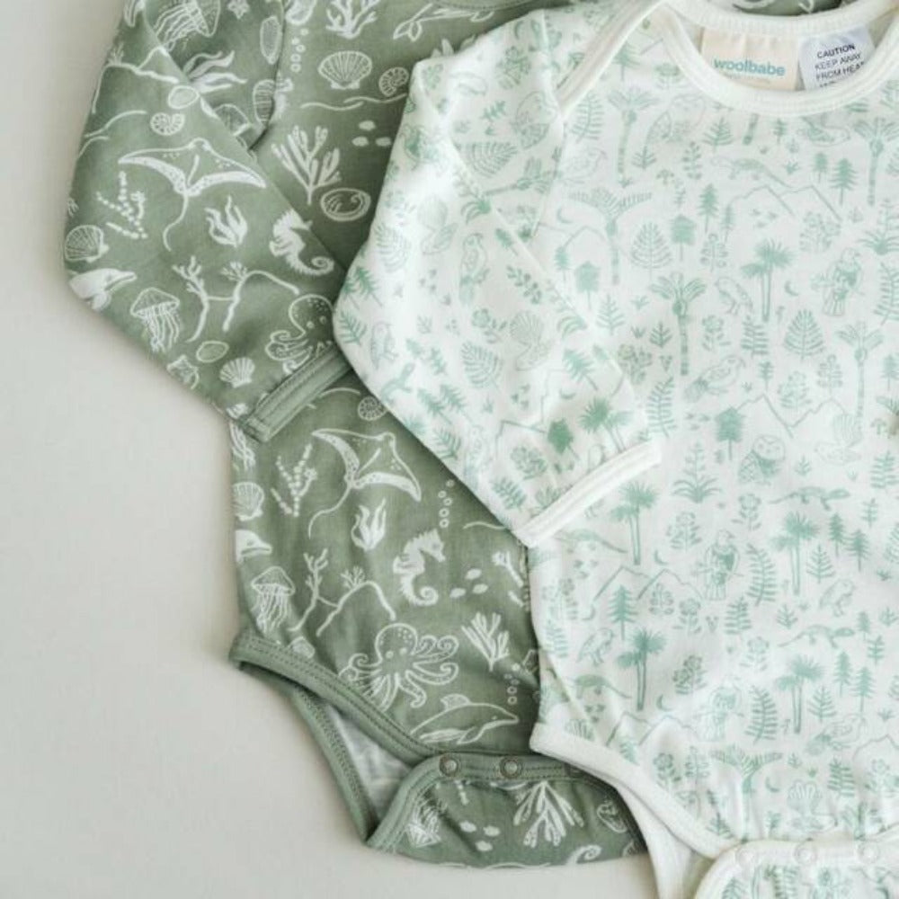 Woolbabe Merino/Organic Cotton Long Sleeve Bodysuit - Natural Moss Wilderness Size 0-1yr