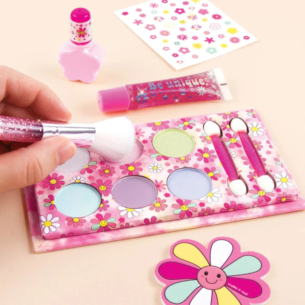 Make It Real - BLOOMING BEAUTY COSMETIC SET