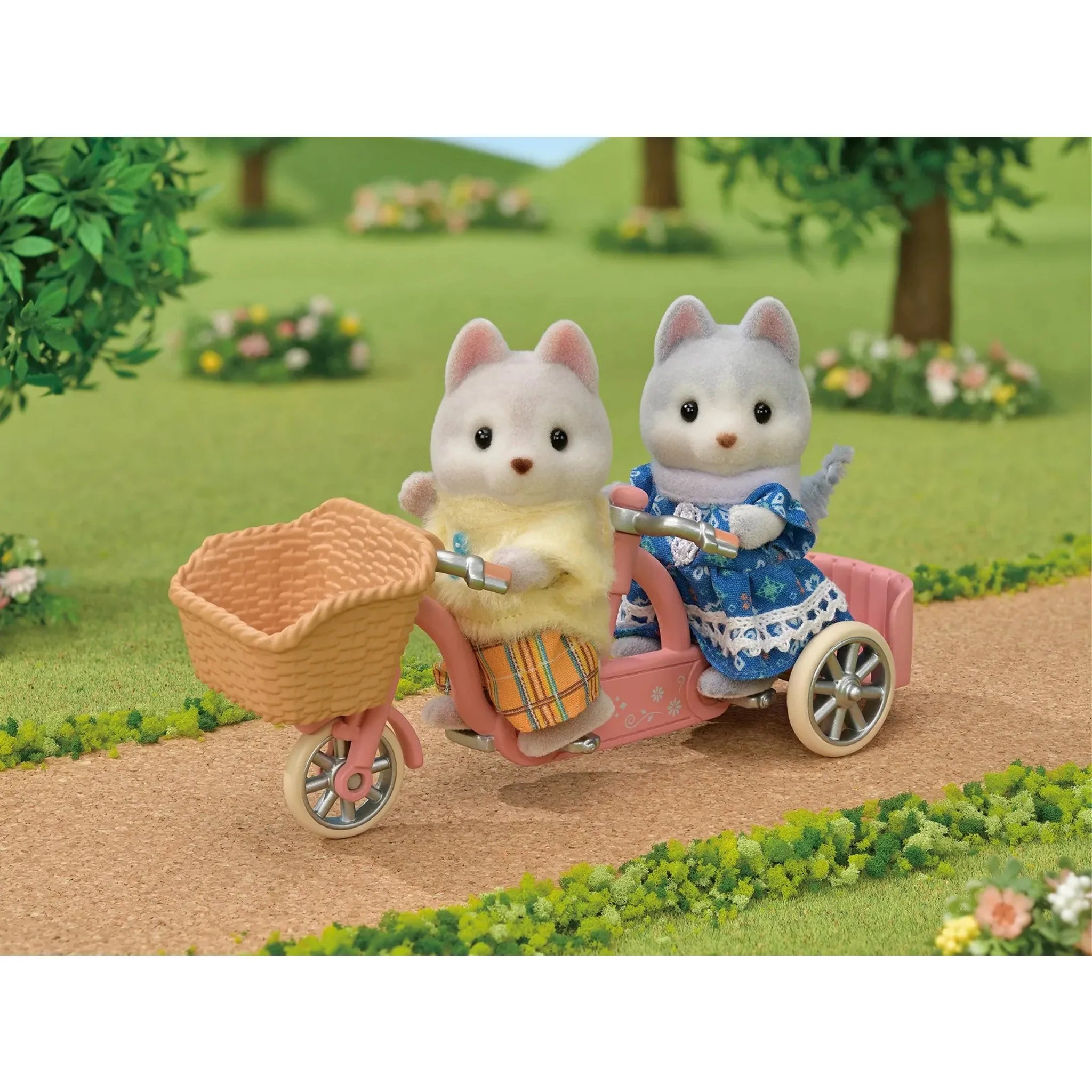 Sylvanian Families Tandem Cycling Set-Husky Sister & Brother