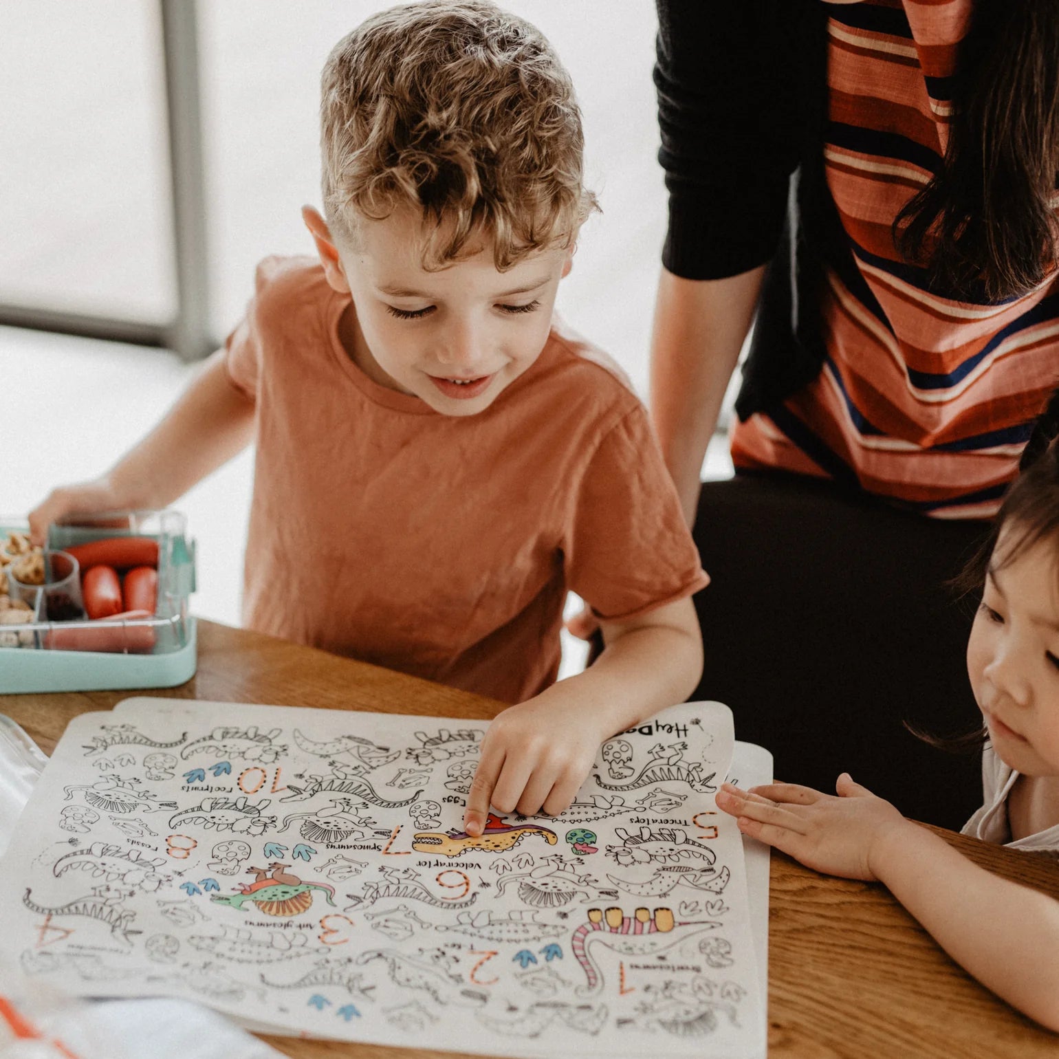 HeyDoodle - DinoRoar Large Playmat