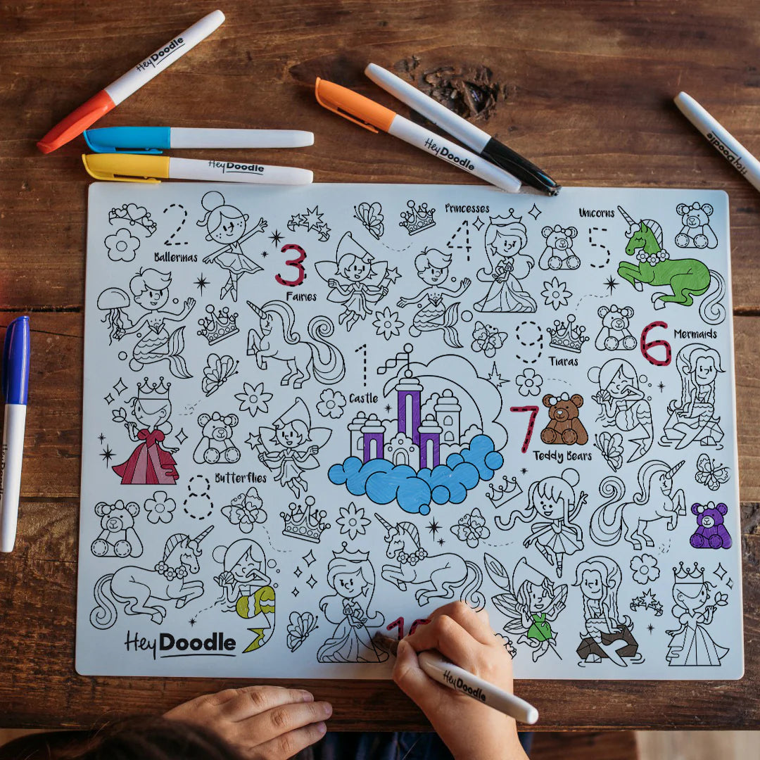 HeyDoodle - Sugar & Spice Large Playmat