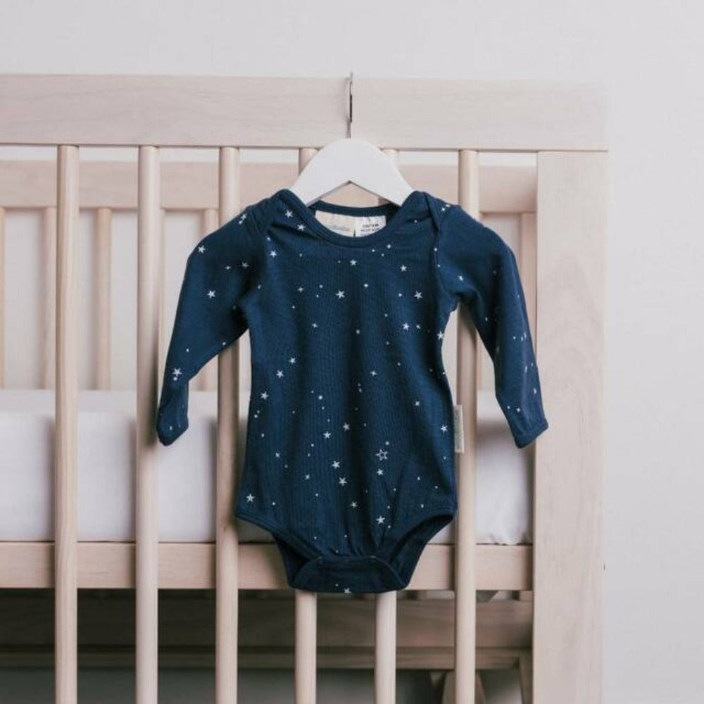 Woolbabe Merino/Organic Cotton Long Sleeve Bodysuit - Tekapo Stars Size 0-2yrs