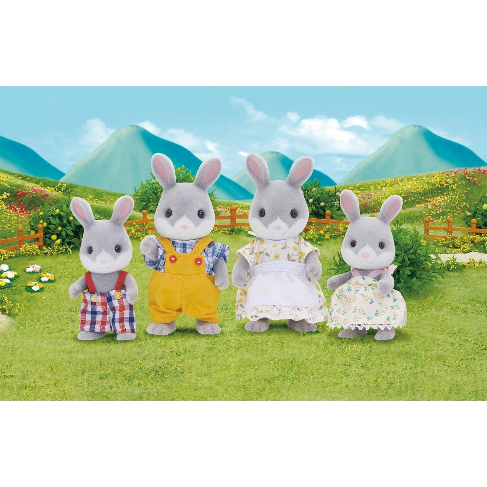 Sylvanian Families Cottontail Rabbit Family