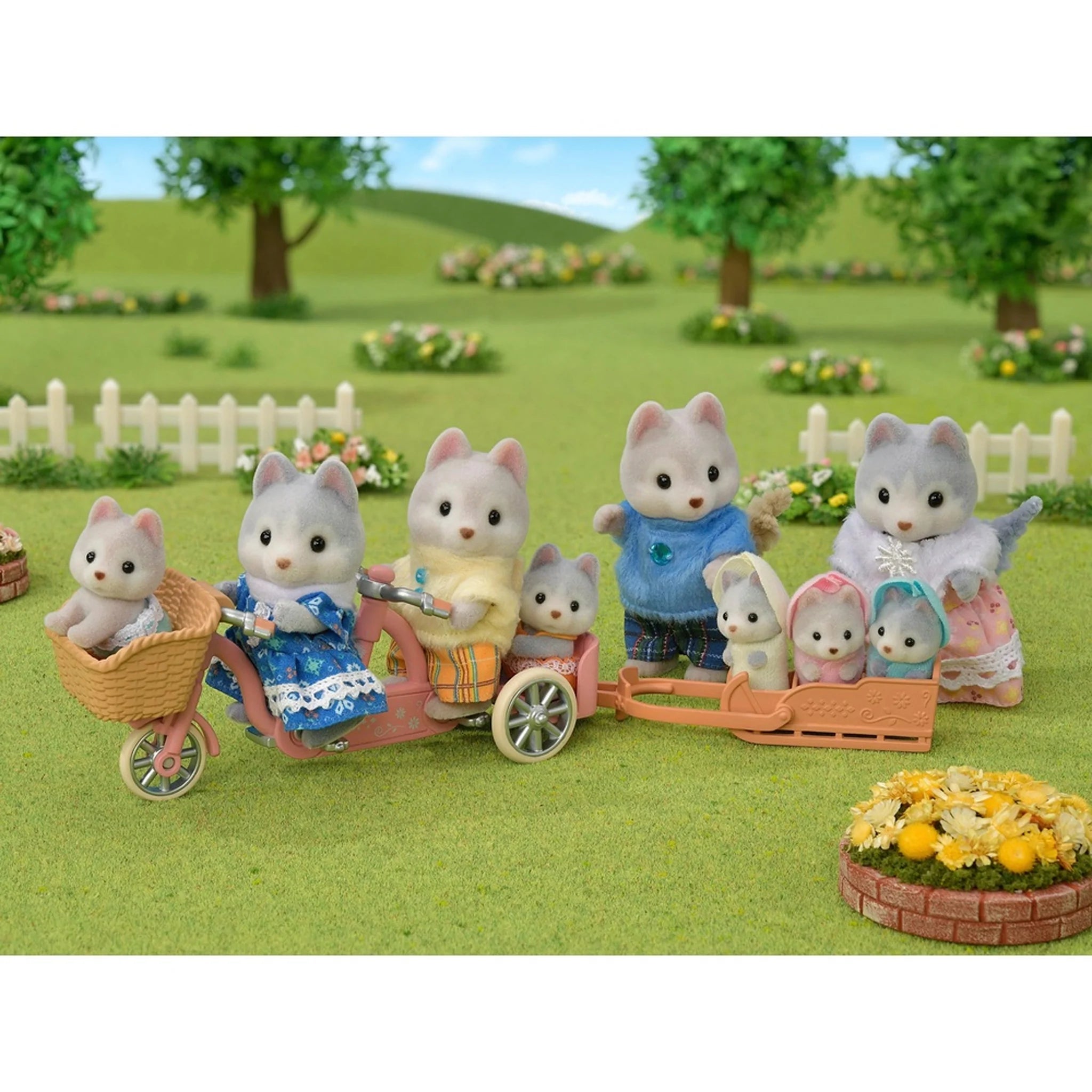 Sylvanian Families Tandem Cycling Set-Husky Sister & Brother