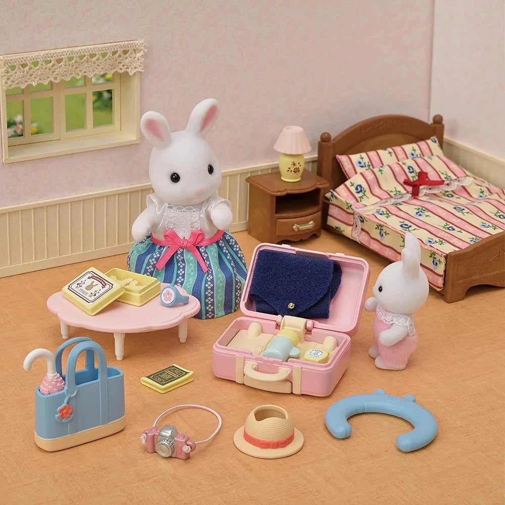 Sylvanian Families Weekend Travel Set